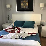 La Encomienda Hotel 2*